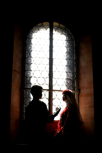 CASTELLO DI GROPPARELLO (PIACENZA). 
LA FESTA DELLO "SPOSALIZIO DI CORTE"